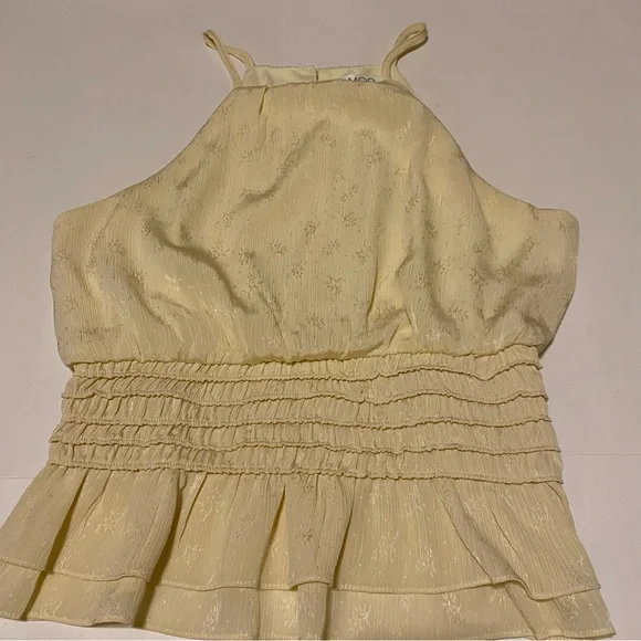MOD On Trend cream top size medium - Picture 4 of 8